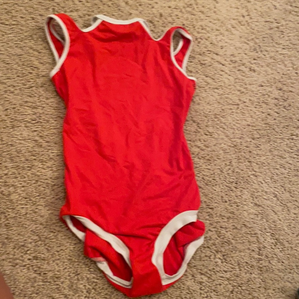Red 5 dance wear Leo